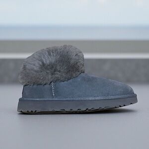 UGG Classic Mini Fluff boots | Gray | Size 7
